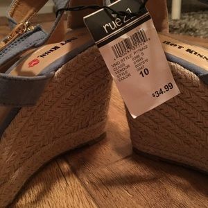 NWT Wedges